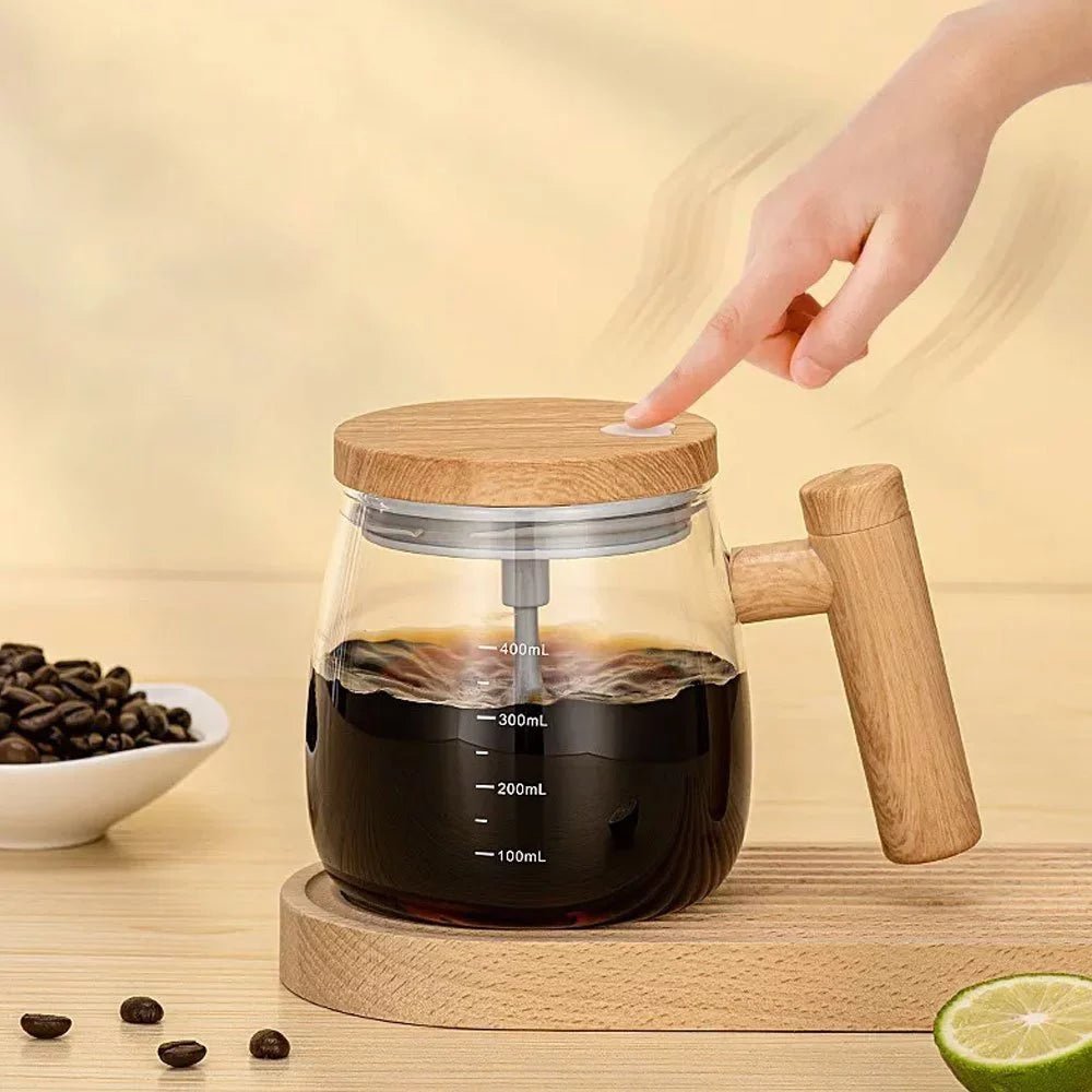 Caneca Auto Agitadora Elétrica 400ml com cabo de madeira - Achei na Lojinha