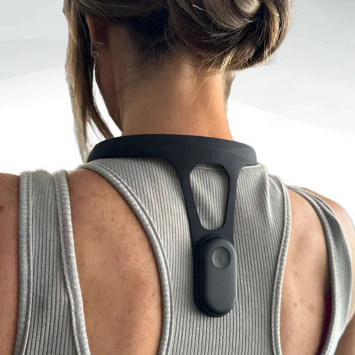 Corretor e Treinador de Postura Inteligente com Sensor de Microvibração