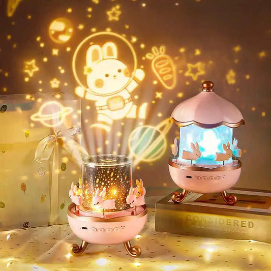 Abajur Projetor Infantil com 12 Discos + Bateria Recarregável – Luz Noturna Educativa e Divertida - Achei na Lojinha