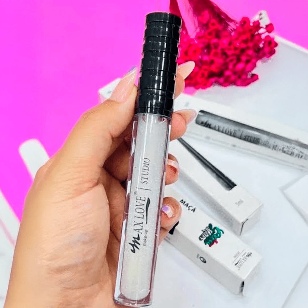 Batom Gloss Maçã Hidratante Efeito Espelhado com Brilho e Partículas Iluminadoras – Max Love Cor 14 – 5ml - Achei na Lojinha