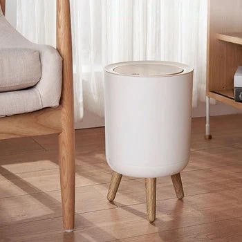 🪵 Estilo e Praticidade no Seu Espaço – Lixeira Design Madeira 7 Litros com Tampa Click - Achei na Lojinha